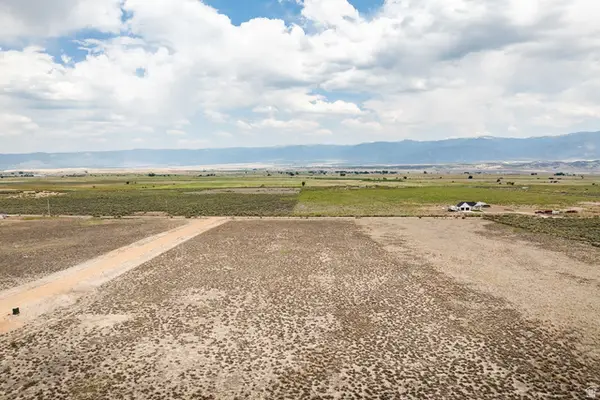 935 E 14250 N #1, Wales, UT 84667