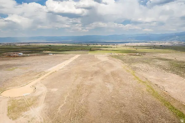 670 E 14250 N #3, Wales, UT 84667