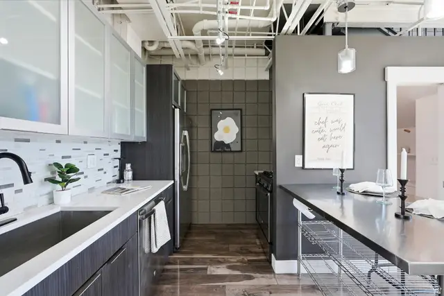 360 W Broadway S #613, Salt Lake City, UT 84101 - #2