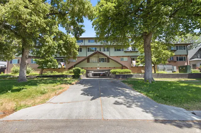 131 S 1000 E #12, Salt Lake City, UT 84102 - #2