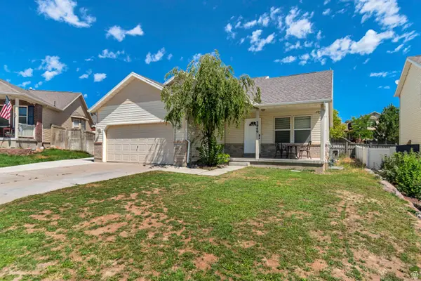 3949 E Sioux St, Eagle Mountain, UT 84005