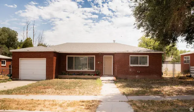 156 E 400 S, Vernal, UT 84078 - #1