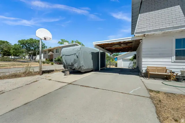 5289 S Leprechaun Ln W, Salt Lake City, UT 84118 - #3
