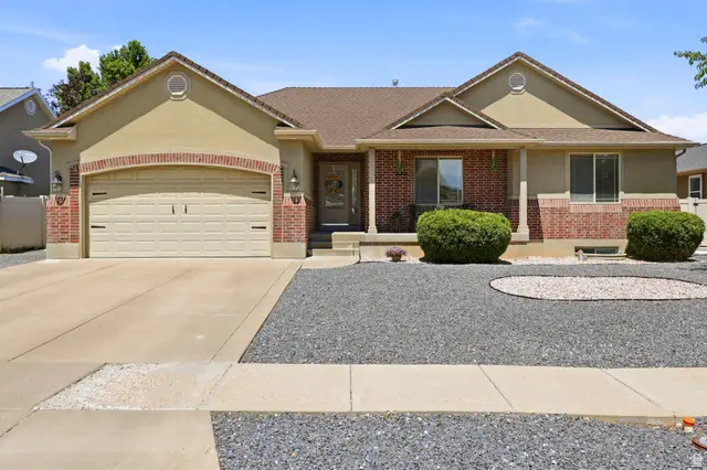 640 W 3650 S, Riverdale, UT 84405 - #1