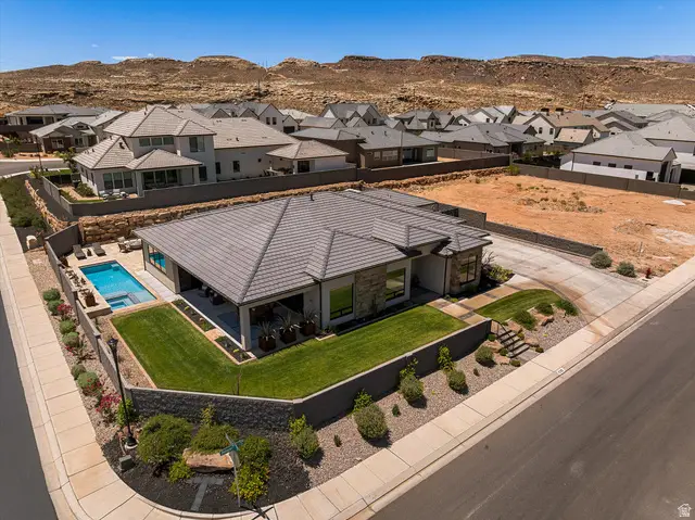 1525 W Belayer Dr, Saint George, UT 84770 - #3
