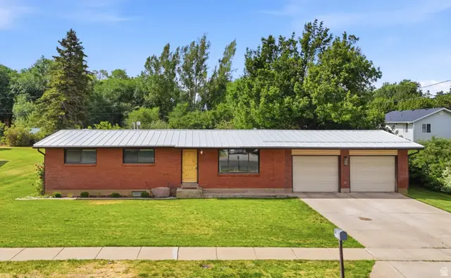 762 Anderson Ave, Hyrum, UT 84319 - #1