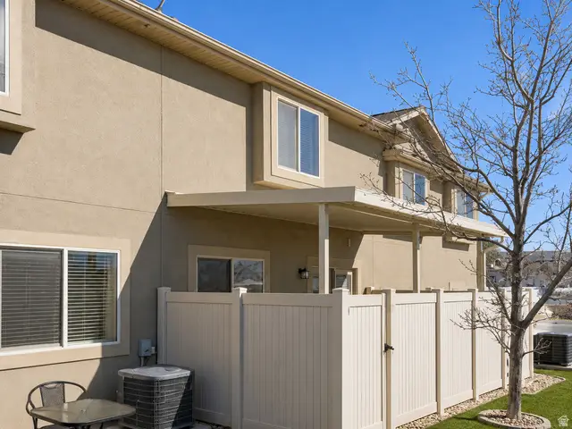 3115 N Whitetail Dr, Layton, UT 84040 - #2