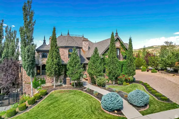 12527 N Wildflower Ln, Highland, UT 84003