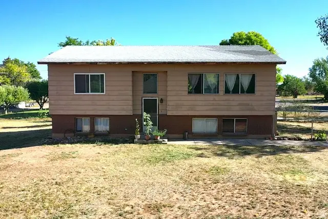 267 N 300 W, Parowan, UT 84761 - #1
