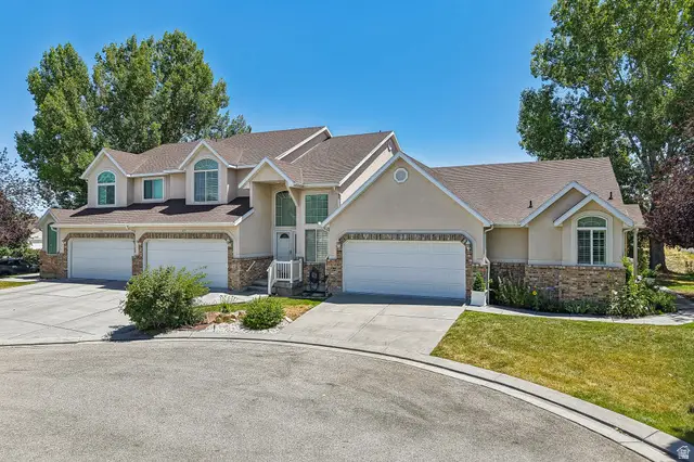 175 S Country Ct, Grantsville, UT 84029 - #1