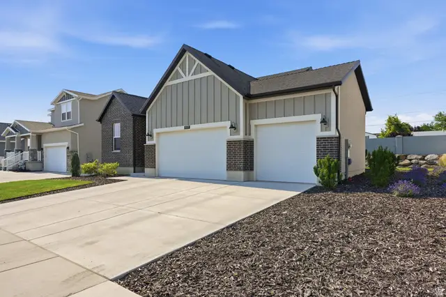 8139 W Joe Dr, Magna, UT 84044 - #2