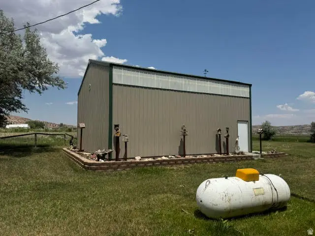 188 N Bear Paw Ln, Manila, UT 84046 - #3