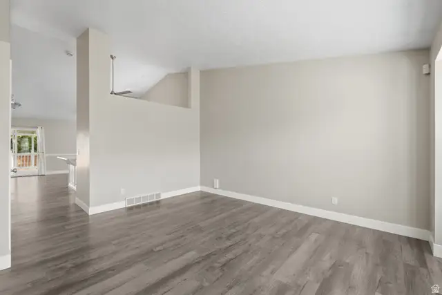 5475 S Crossbow Cir, Taylorsville, UT 84123 - #3
