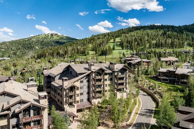 8880 Empire Club Dr #315, Park City, UT 84060 - #2