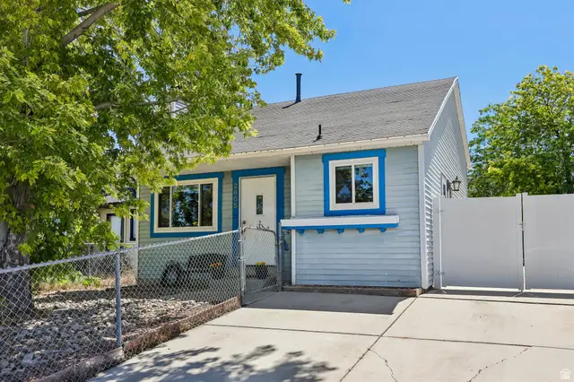 2605 S Bryant Dr, Magna, UT 84044 - #2