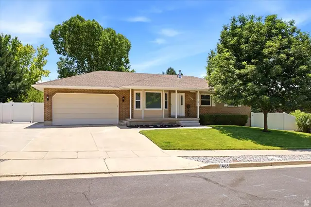 1466 Oakridge Dr, Layton, UT 84040 - #1