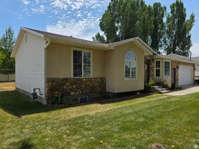 385 S 650 E, Hyrum, UT 84319 - #2