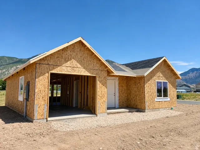 1036 N Summit View Dr W, Harrisville, UT 84404 - #1