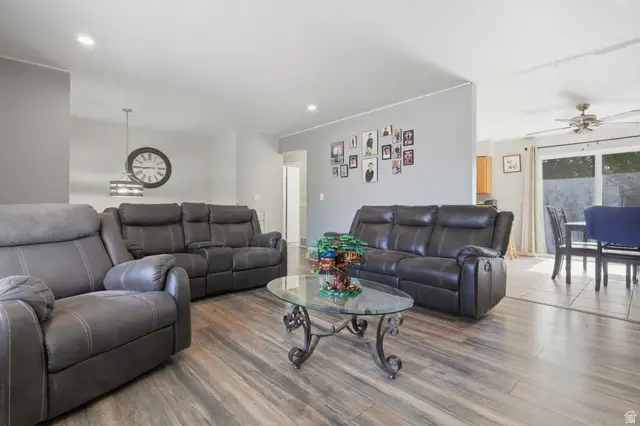 6072 S Aries Dr, Salt Lake City, UT 84118 - #3
