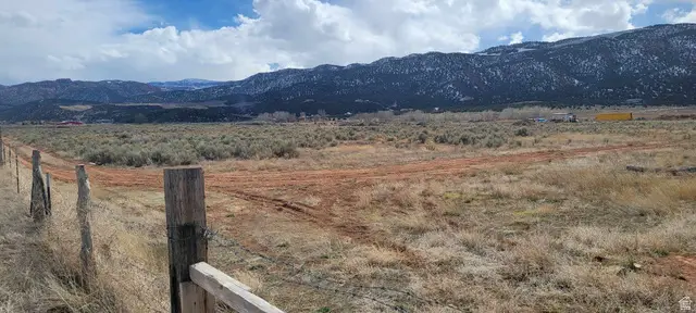 484 S 1200 W, Parowan, UT 84761 - #1