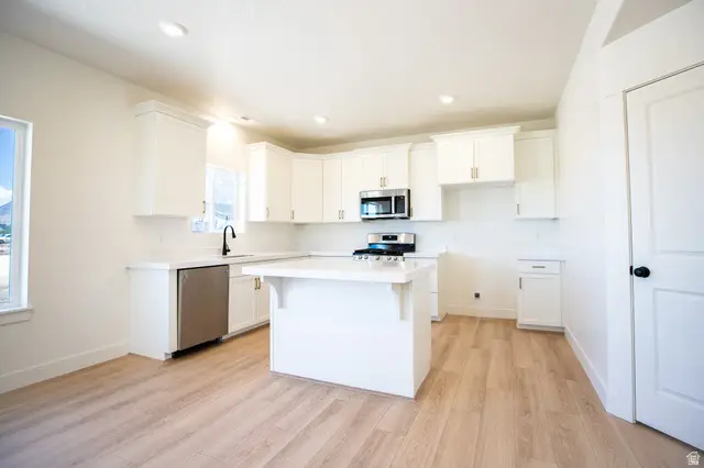 580 W 1775 N, Harrisville, UT 84404 - #3