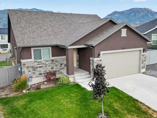 330 Granite Dr, Santaquin, UT 84655 - #1