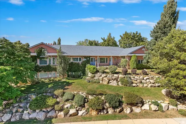 2821 N 200 W, North Ogden, UT 84414 - #2