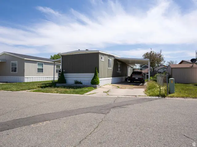 1147 W Linda Vista Dr S, West Valley City, UT 84119 - #1