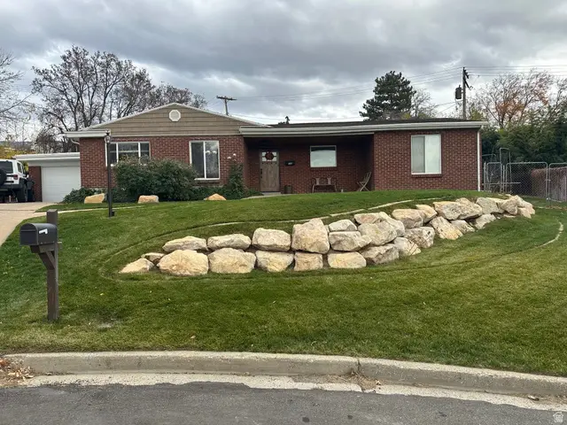 590 Woodland Cir, Bountiful, UT 84010 - #1