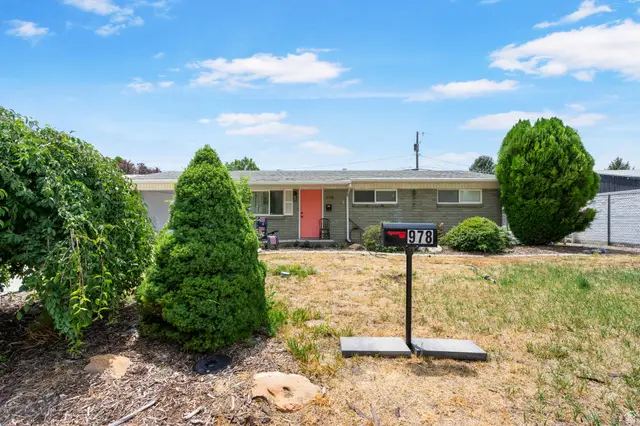 978 E 40 N, Springville, UT 84663 - #1
