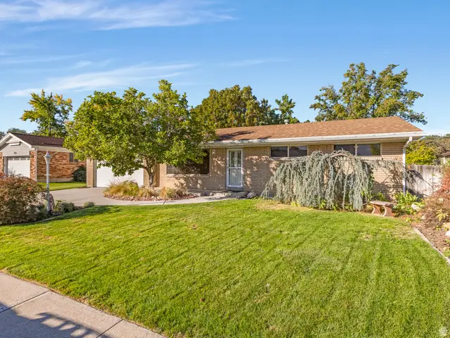 7138 S Chris Ln E, Cottonwood Heights, UT 84121 - #2