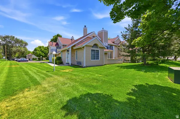 5426 S Lighthouse Rd, Taylorsville, UT 84123