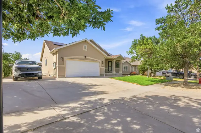 6992 W Hunter Valley Dr S, West Valley City, UT 84128 - #3