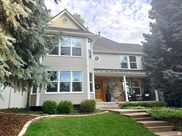 910 Woodland Hills Cir, Bountiful, UT 84010 - #2