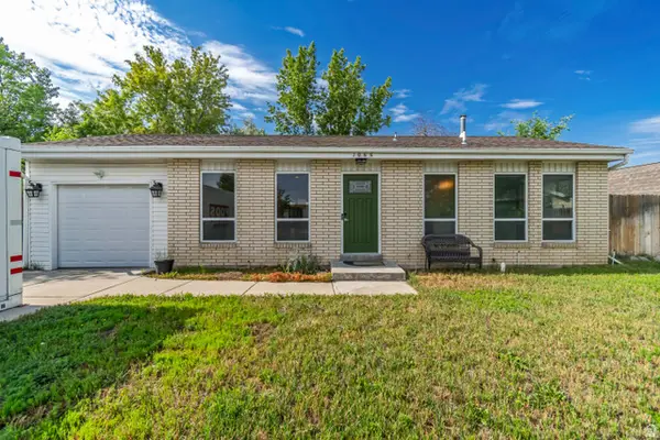 1066 E Violet Cir S, Sandy, UT 84094