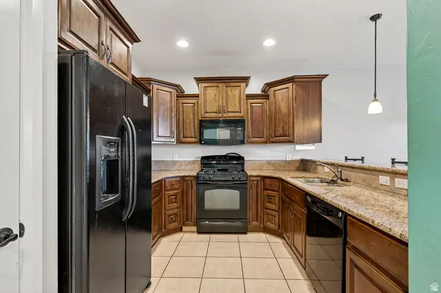 1295 N Cedar Blvd #N, Cedar City, UT 84721 - #2