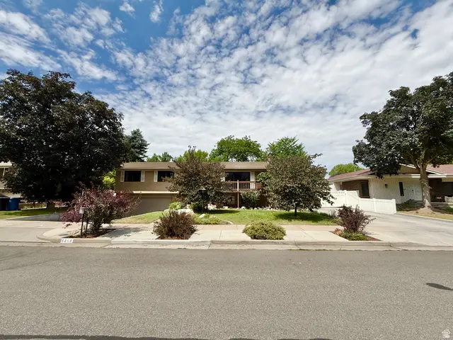 6246 S Lorreen Dr, Murray, UT 84121 - #2