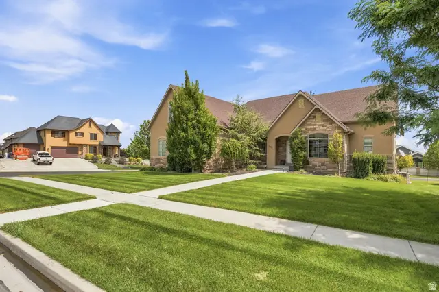3932 S Turnbuckle Rd, Saratoga Springs, UT 84045 - #2