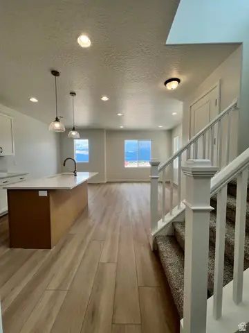 6847 S Mount Berry Rd #439, West Jordan, UT 84081 - #1