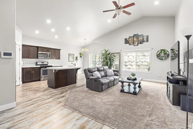 762 N White Horse Dr, Spanish Fork, UT 84660 - #3