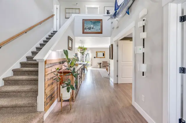 2104 E Weeping Cherry Ln, Eagle Mountain, UT 84005 - #3