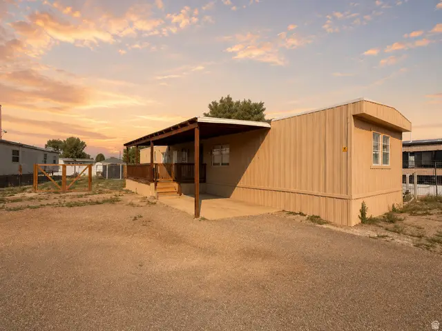 225 W 200 N #7, Huntington, UT 84528 - #1