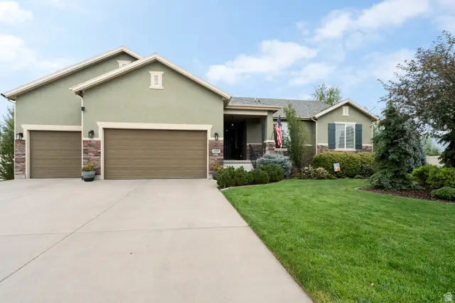 1319 S Thoroughbred Cir, Kaysville, UT 84037 - #1
