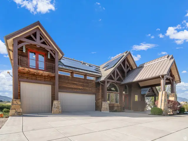 6438 E Summit Cv, Huntsville, UT 84317 - #1
