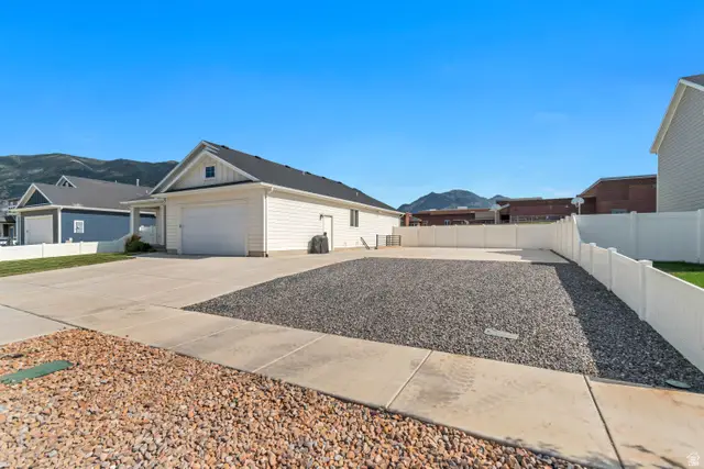 128 E 840 N, Santaquin, UT 84655 - #3