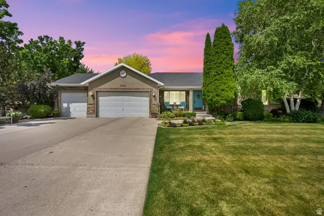 10034 S Jordan Crest Cir, South Jordan, UT 84095 - #1