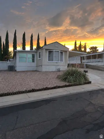 131 N Rickie Rd, Washington, UT 84780