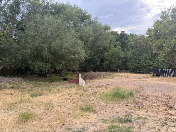 185 W 200 N #6, Clarkston, UT 84305