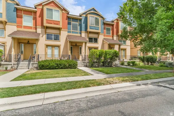 816 N Shepard Creek Pkwy E, Farmington, UT 84025