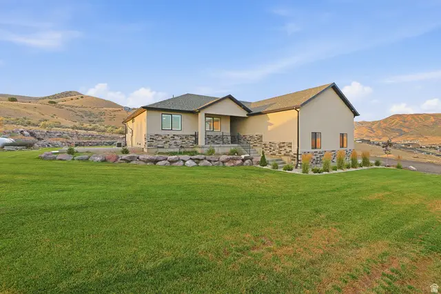 2056 Ridgeline Rd, Stockton, UT 84071 - #3